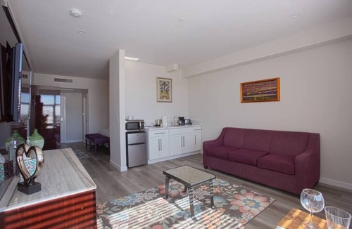Bankers Hill Apartment | Luxurious Design One Bedroom Apt near Balboa Park