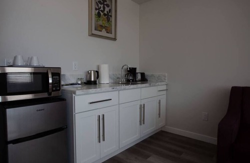 Bankers Hill Apartment | Luxurious Design One Bedroom Apt near Balboa Park
