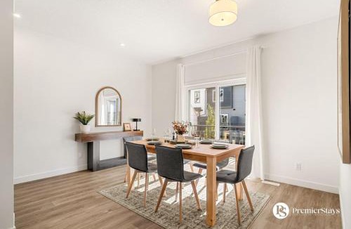 Springbank Hill House | Luxurious Designer Finished Home