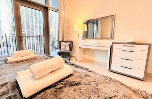 Downtown Dubai Apartment | Luxurious Downtown Apt. with stunning views