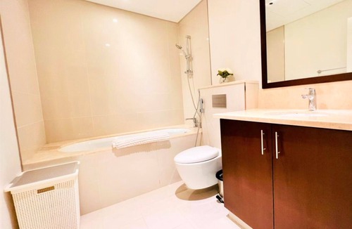 Downtown Dubai Apartment | Luxurious Downtown Apt. with stunning views