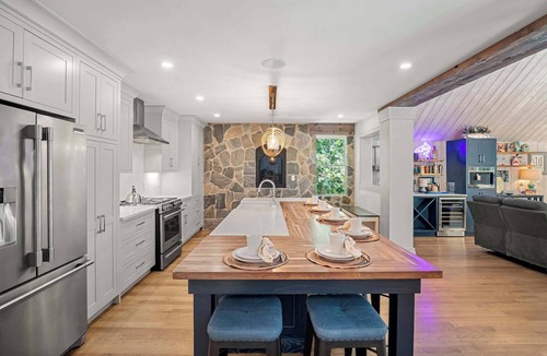 Dennis House | Luxurious Escape, Pool, Hot Tub, Game Room!