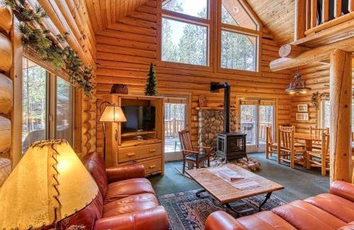 Island Park House | Luxurious Forest Cabin with Hot Tub and Game Room Near Outdoor Adventures in Island Park, Idaho