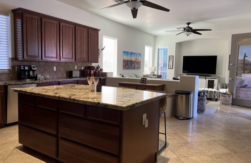 San Tan Valley House | Luxurious Golf Course Views-Private Pool +2 King Suites-Sleeps 8