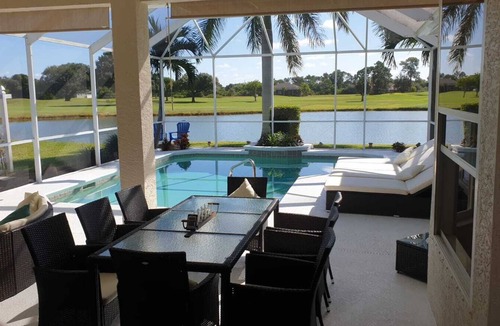 Burnt Store Villa | Luxurious Golf Villa