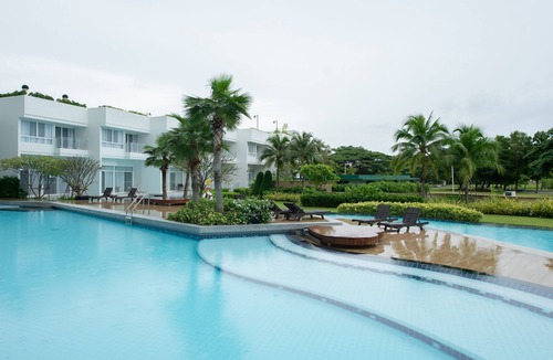 Hua Hin Condo | Luxurious Ground Floor Condo with Pool Access in Hua Hin