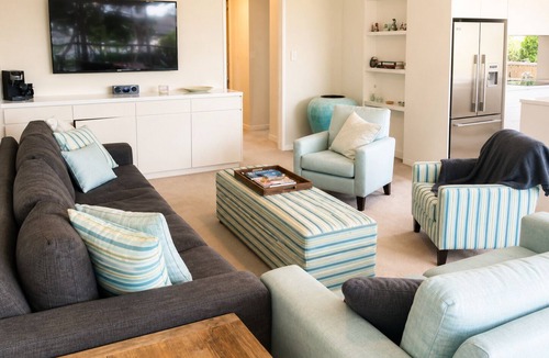 Double Bay Apartment | Luxurious Harbour View apartment on Darling Point Rd