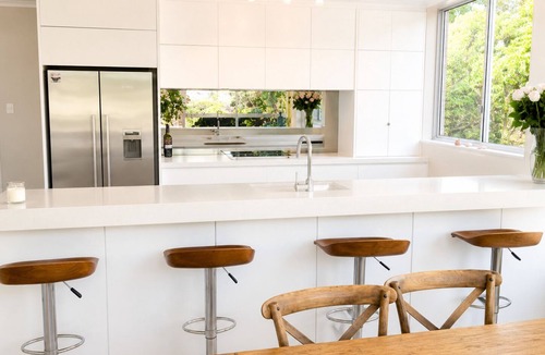 Double Bay Apartment | Luxurious Harbour View apartment on Darling Point Rd