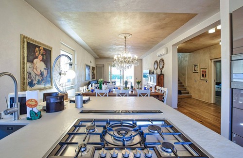 Gianico House | Luxurious home in Gianico