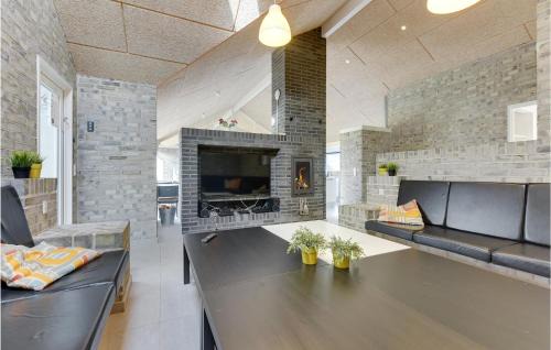 Flovt Strand House | Luxurious Home In Haderslev With Sauna