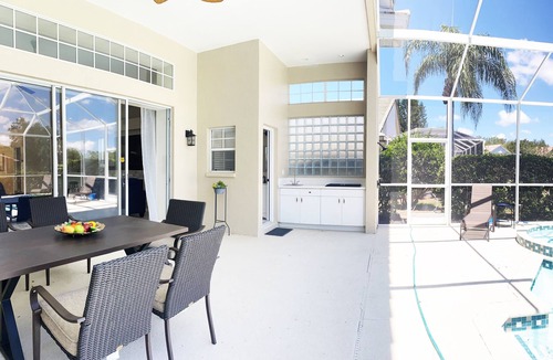 Braden River House | Luxurious Home in University Park Country Club. Min stay requirement 90 days.