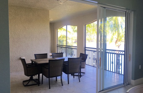 Naples Condo | Luxurious Lakeview Coach Home in Award Winning Fiddler's Creek