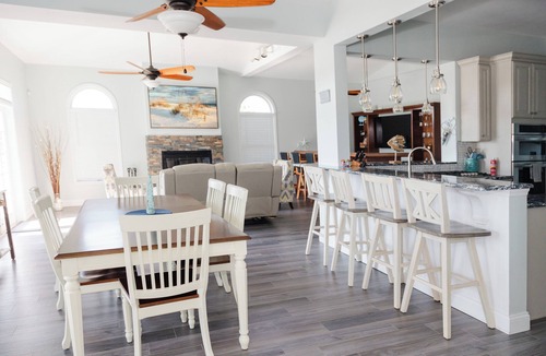 Grove City House | Luxurious Large Home on Gulf of Mexico w/Private 30' Dock