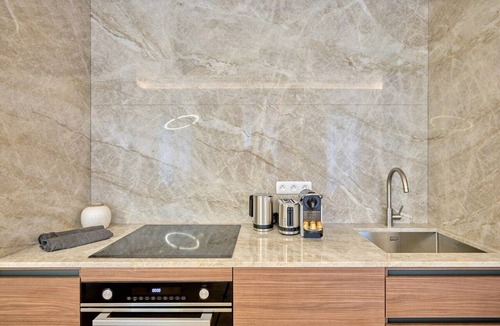 8th Arrondissement Apartment | Luxurious Matignon/Saint Honoré apartment