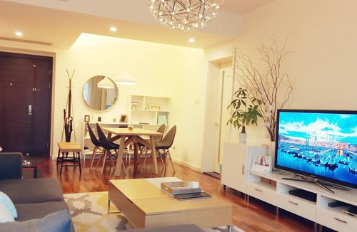 Downtown Beijing Condo | Luxurious Modern 2bd in <3 of CBD