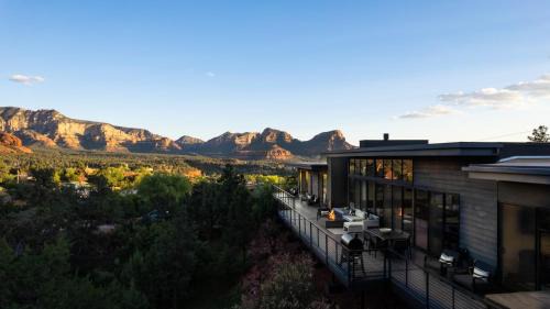 Uptown Sedona Villa | Luxurious Modern Masterpiece in Uptown Sedona