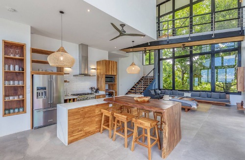 Nosara Villa | Luxurious Modern Villa with infinity pool- 5 min to the beach