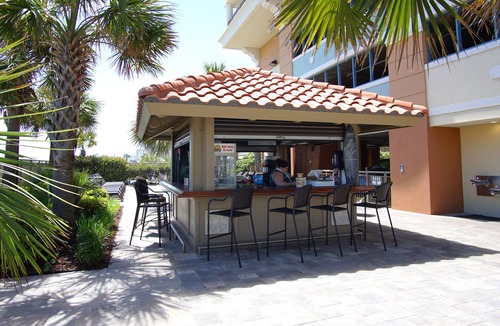 Ocean Drive Condo | Luxurious Oceanfront Condo, 11th Floor with Amazing Views, Close to Main Street