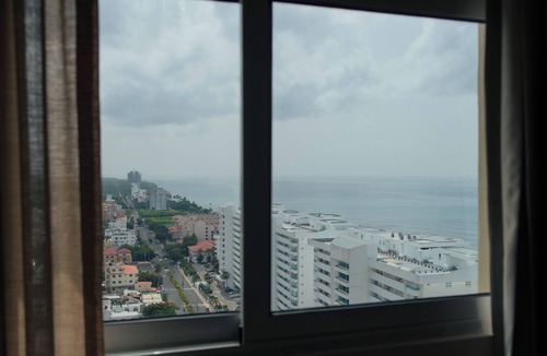 Villas Del Mar Condo | Luxurious Ocean Front 19th Floor 3 Bed Apartment