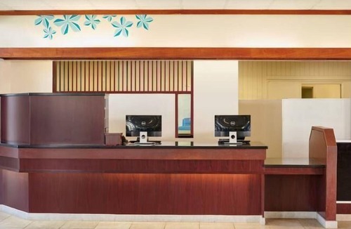 Kahului Apartment | Luxurious Oceanfront Room w/ WiFi, Private Lanai, & Amazing Views of the Pacific
