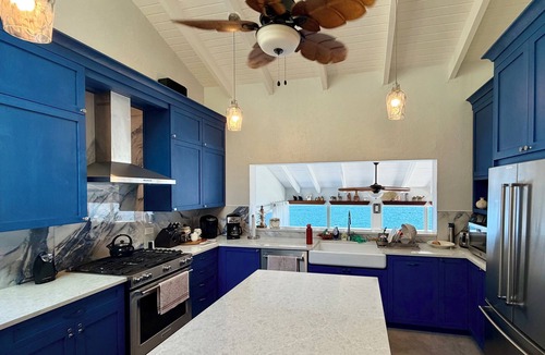 Peterborg Villa | Luxurious Oceanfront Villa situated on 1 private acre with Dramatic Ocean Views
