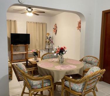 Estate La Reine House | Luxurious One and Two Bedroom Villa