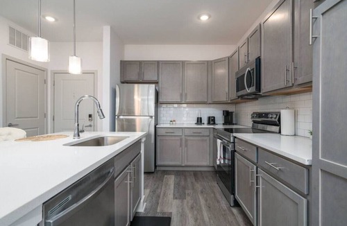 Bluffton Apartment | Luxurious One Bedroom Whitestown