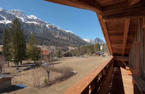 Cortina d'Ampezzo Apartment | LUXURIOUS PENTHOUSE, 5 MIN FROM THE CENTER OF CORTINA, PANORAMA ON THE DOLOMITES