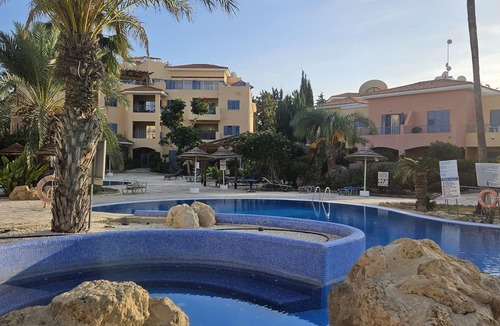 Paphos Apartment | Luxurious Penthouse with Spacious Terrace in Limnaria Gardens, Paphos