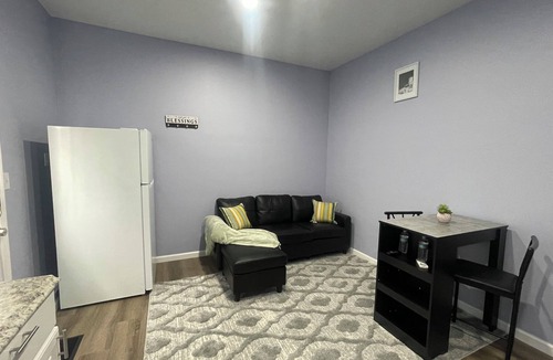 Bohemia Apartment | Luxurious, pristine apartment near country club, perfect for a splendid getaway!
