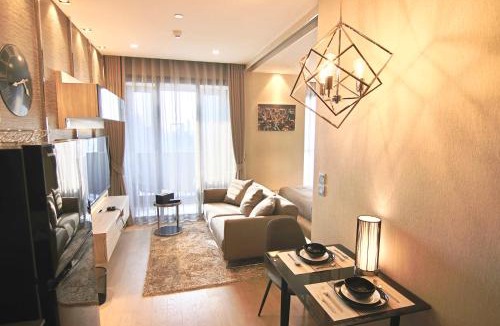 Khlong Toei Nuea Apartment | Luxurious & Romantic in the Heart of BKK#H MRT/BTS!