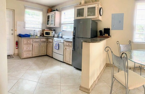 Prospect House | Luxurious self-catering villas available for short-term holiday rental