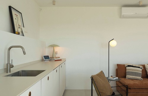 Genil Apartment | Luxurious Skyview Apartment with Private Pool & Expansive Terrace