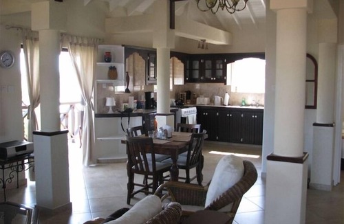 Welches Villa | Luxurious South-Coast Villa