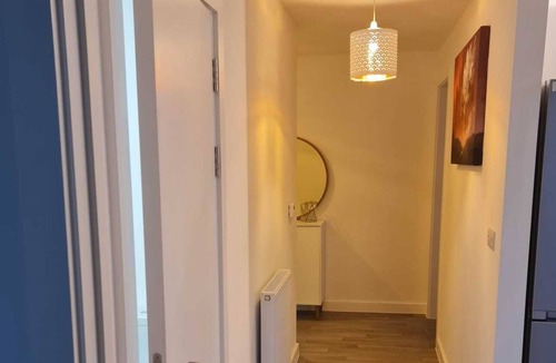 River Apartment | Luxurious spacious 2 bed apartment in East London