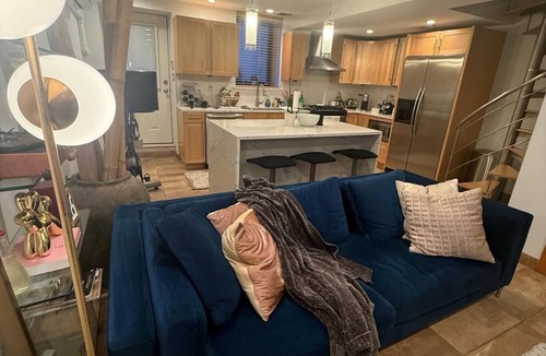 Williamsburg Apartment | Luxurious Studio Apt in Williamsburg Brooklyn!
