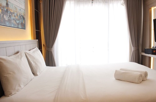 Bandung Hotel | Luxurious Studio Room @ Grand Asia Afrika Apartment