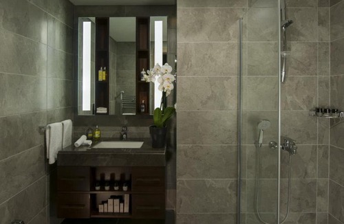 Maslak Apartment | Luxurious Studio with Shared Pool and Refreshing View in Maslak