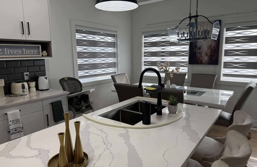 St. Albert House | Luxurious Stylish 3-bedroom building in peaceful St. Albert with WiFi and Games