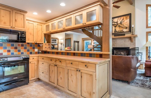 Warm Springs House | Luxurious Townhome Steps from Warm Springs with Private Hot Tub, and Firepit