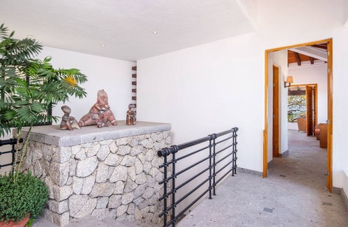 Amapas House | Luxurious Tropical Oasis w/2 Private Pools & Jacuzzi