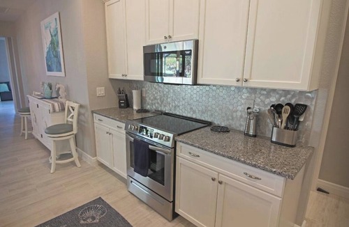 Long Meadow House | Luxurious Vacation Home on Long Marsh Golf Course 11th Green in Rotonda West