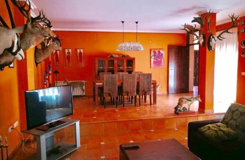 Arcas del Villar Villa | Luxurious Villa in Arcas with Private Pool