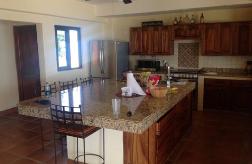 Isla Navidad Villa | Luxurious Villa on Pacific Coast of Mexico Near Manzanillo and Barra de Navidad