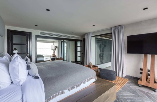 Plai Laem Villa | Luxurious Villa Right on a Sandy Beach