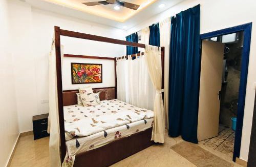 Jagatpura House | Luxurious Villa's Private&Indipendent Room