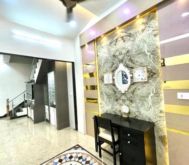 Jagatpura House | Luxurious Villa's Private&Indipendent Room