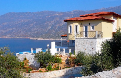 Kas Villa | Luxurious villa with pool in a stunning location by the sea