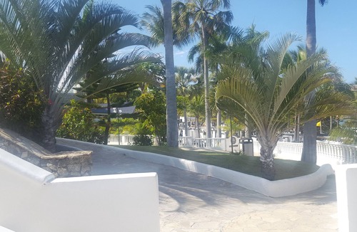 Los Brazos Villa | Luxurious Villas, and suites. Sandy Beaches