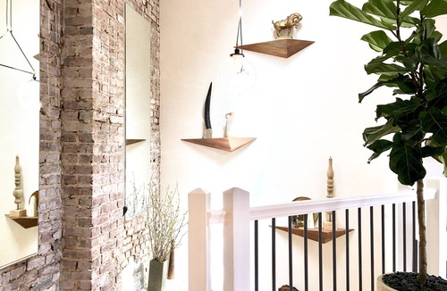 Old Town Alexandria House | Luxuriously Restored Loft in Old Town Alexandria